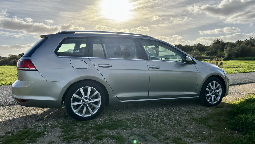 Vw Golf 1.6 tdi  110 cv variant - Highline