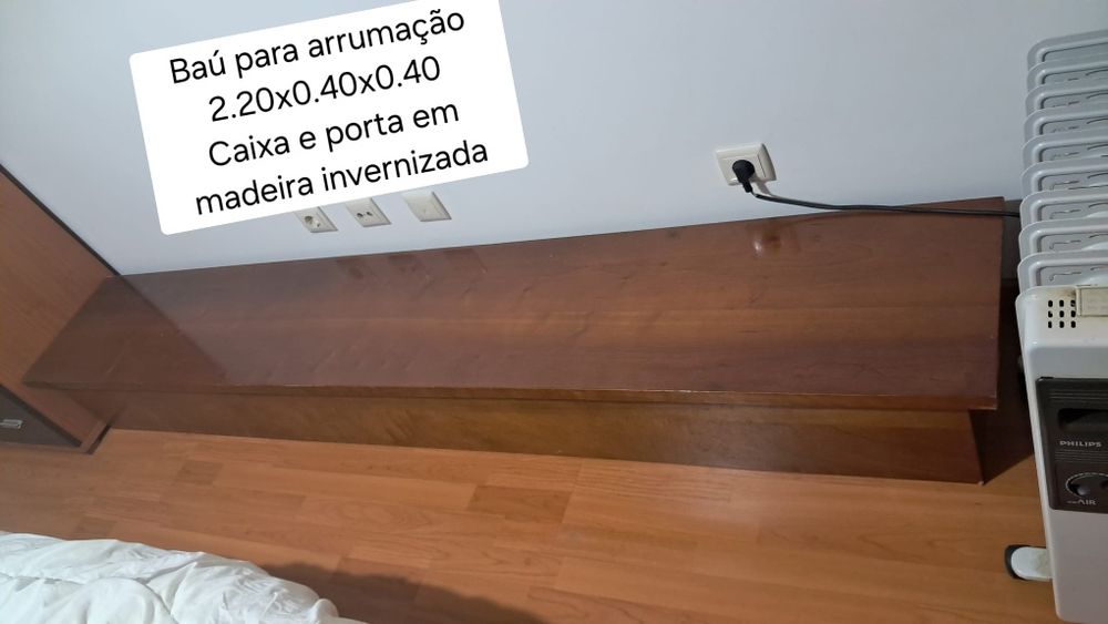 Baú em Madeira Maciça