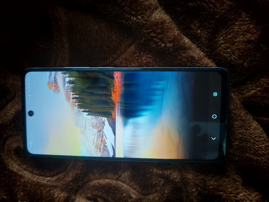 Telemóvel Tcl 40 nxtpaper como novo