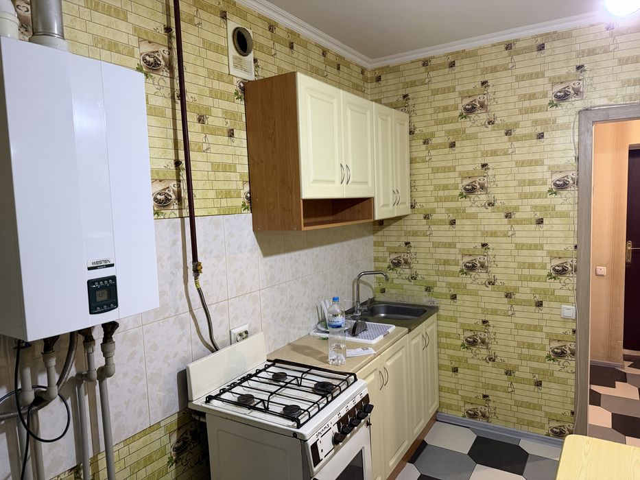 Сдам квартиру на вул . Бідного