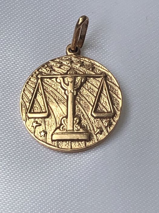 Złoty znak zodiaku waga 585