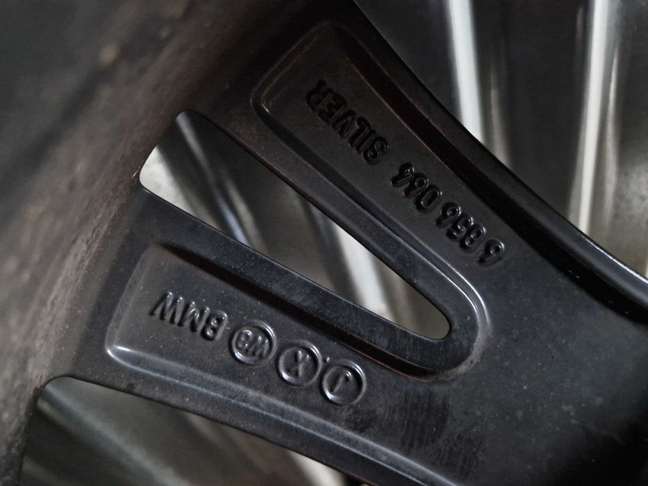 felgi OE 17 x7,5 et52 bmw x1 x2 1 2 f39 f48 f52 f46 f45 5x112 wz 385