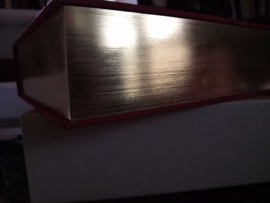 Bíblia folhas com ouro