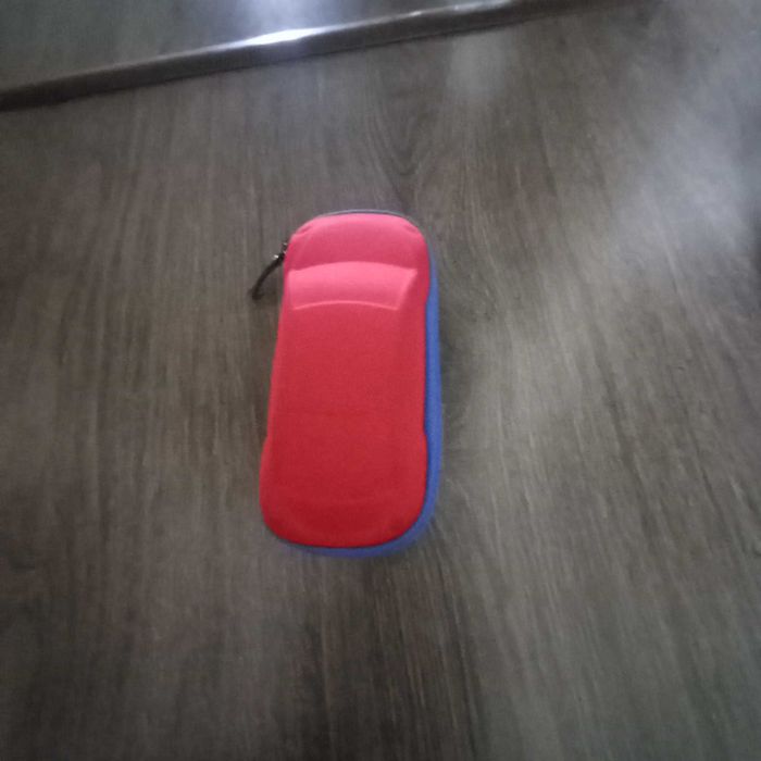Etui na okulary dziecięce