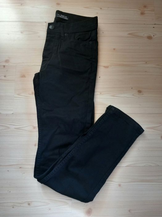 Czarne spodnie roz.S