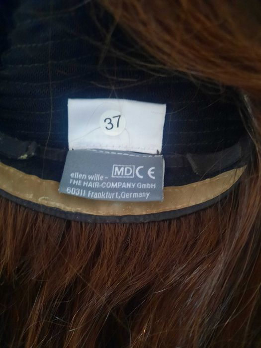 Peruca cabelo natural, cor castanho, como nova, marca Ellen Wille