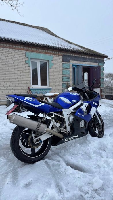 Yamaha r6 свіжопригнана (r1 gsxr hornet fazer fz6 suzuki honda cbr)