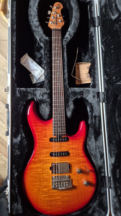 Music Man Luke lll