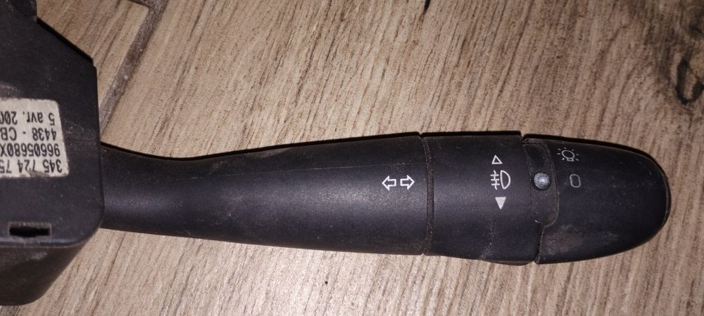 Перемикач поворотів світла Пежо партнер peugeot partner ручка шлейф