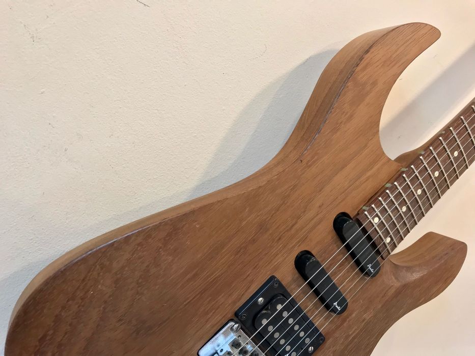 Presto Lang gitara elektryczna HSS 24 progi tremolo z blokadą strun, Polska