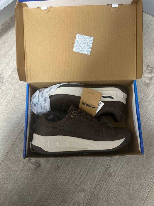 Кросівки JOMA alberche men 2424 brown