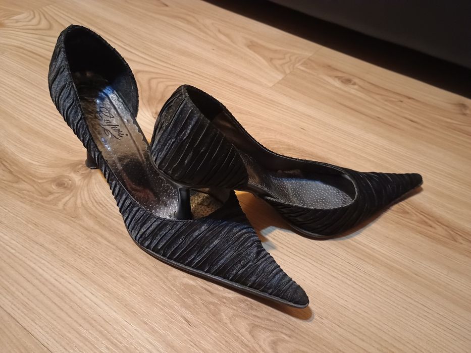 Szpilki damskie r.37