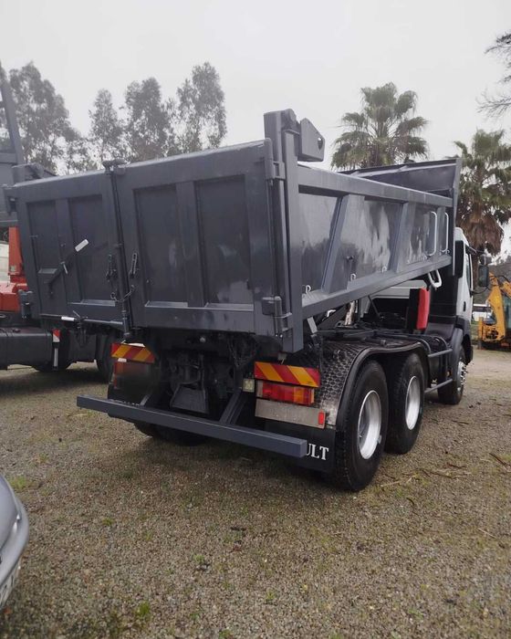 Camião Renault 26t