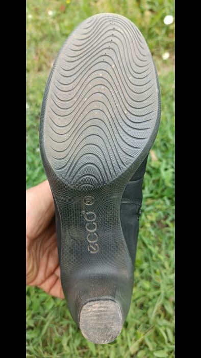 Продам "Экко" сапоги женские.