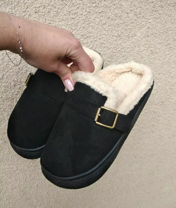 Теплі стильні тапочки