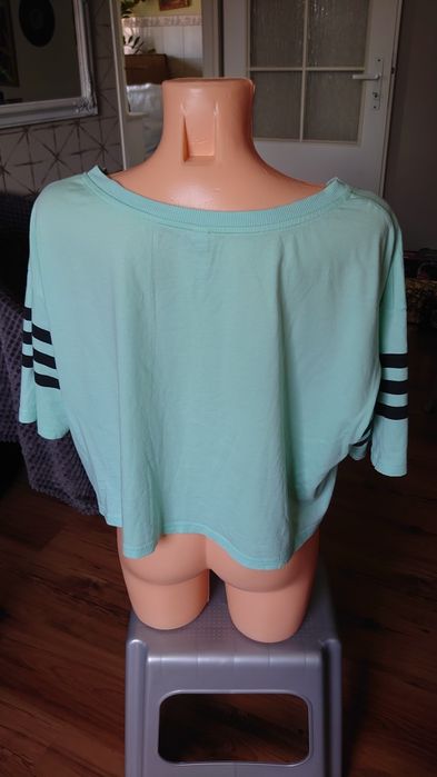 Adidas Neo tshirt damski crop top L szeroki krótki seledyn lato y2k