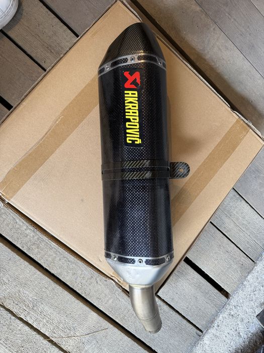 Tłumik Akrapovic Suzuki SV 650 2016+