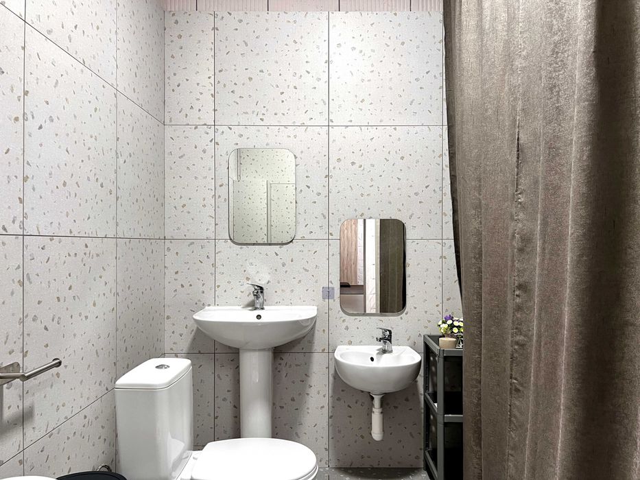 Здаємо торгове приміщення з новим ремонтом в ЖК Сирецькі Сади / 47 м²