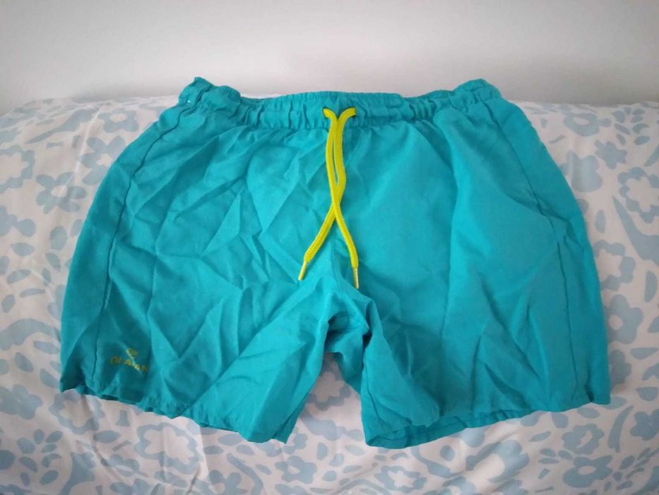 Children's Swim Shorts – Size 7/8/9 in Good Condition64552907328769120
