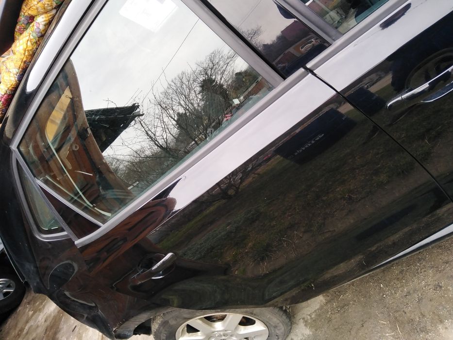 Drzwi prawe tył tylne Vw Polo V 6R HB 5D L041 kompletne