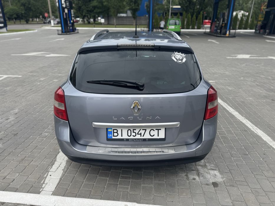 Ranault Laguna3 гарний стан