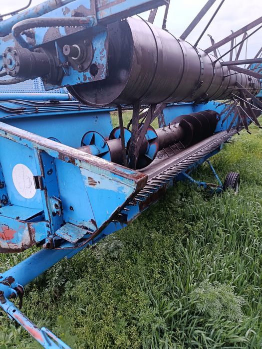 Продам комбайн бізон 110