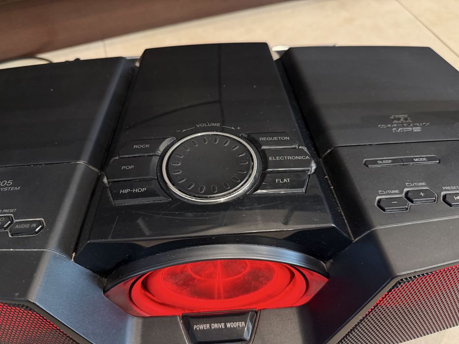 Boombox Sony zs-btg905 z bluetooth