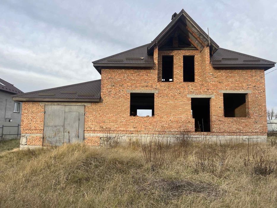 Продається будинок у смт.Шкло 20 соток