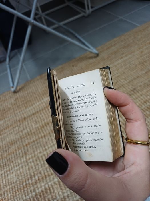 Mini livro " abreviado da missa e da confissão"