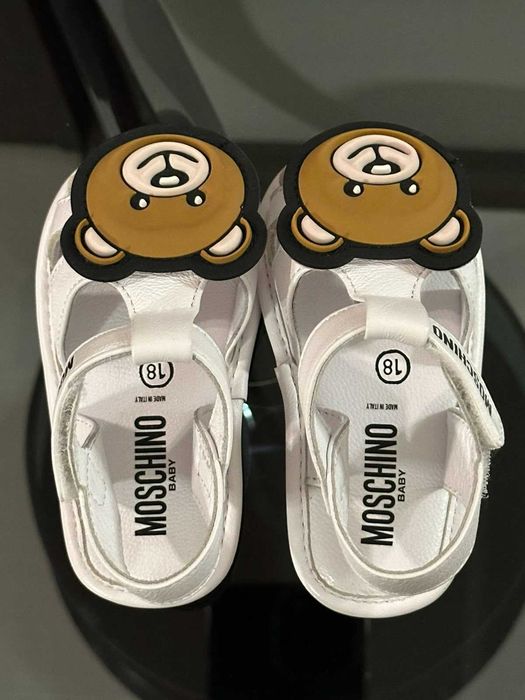 Дитяче взуття Moschino. Оригінал!