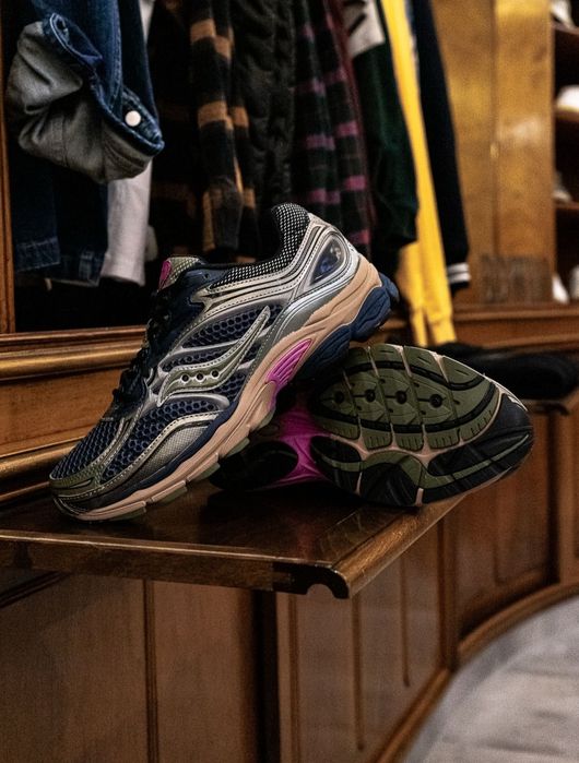 Saucony ProGrid Omni 9 OG Blue/Brush