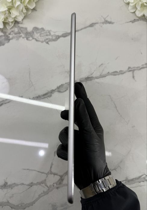 Оригінал iPad Air-2 64GB 85%АКБ Neverlock Уцінка!! (Магазин Гарантія)