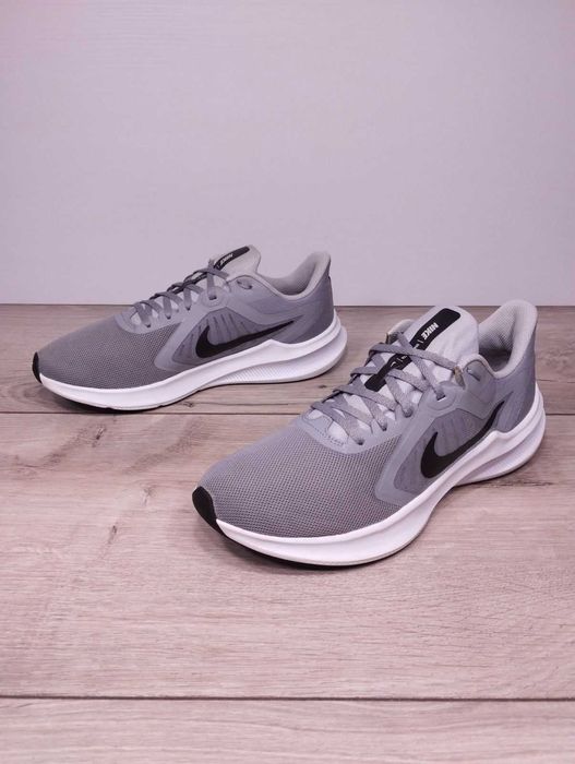 Кросівки  nike 44р