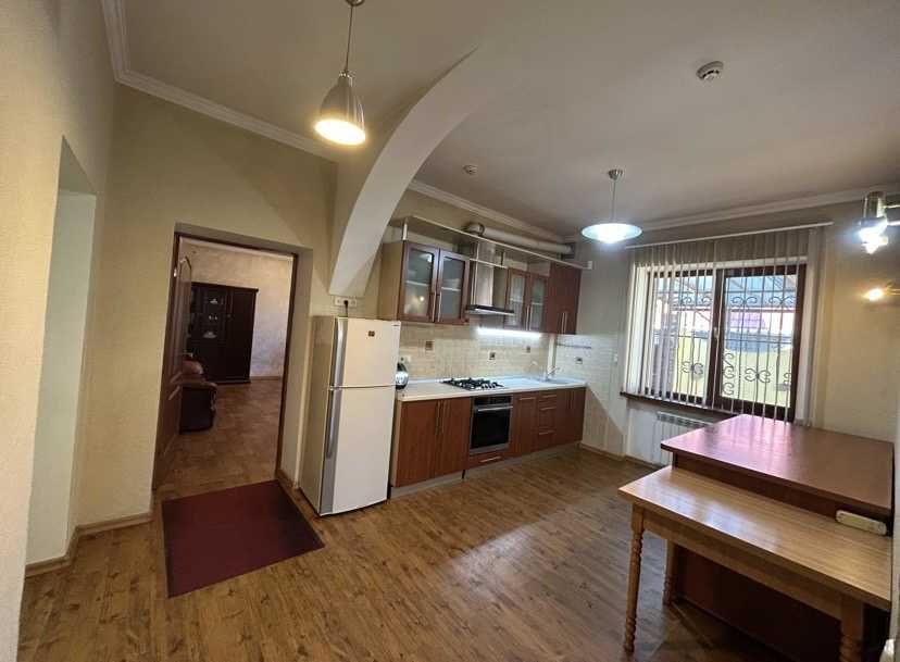 Капитальный дом в Крыжановке