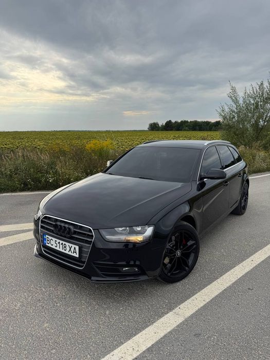 Продам Audi A4 B8