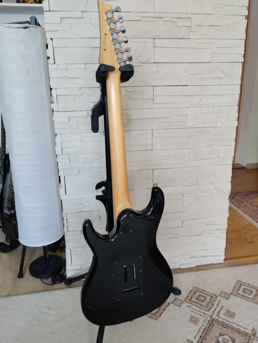 Ibanez SA120 - gitara elektryczna
