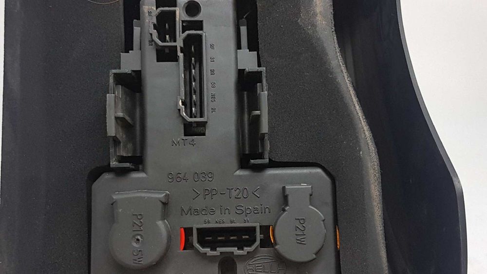 FAROLIM TRASEIRO ESQUERDO SEAT IBIZA (6K1) SELECT