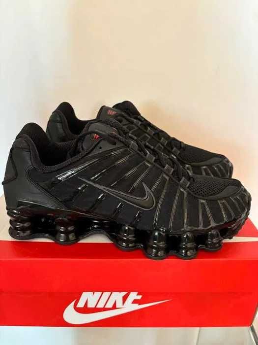 Buty czarne rozmiar 44