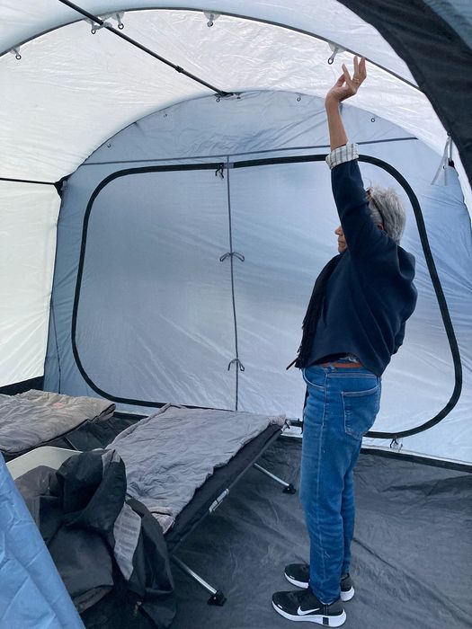 Carefree camping with a Bustent