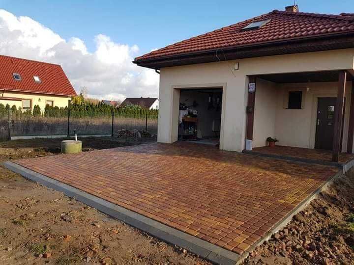 Układanie kostki brukowej