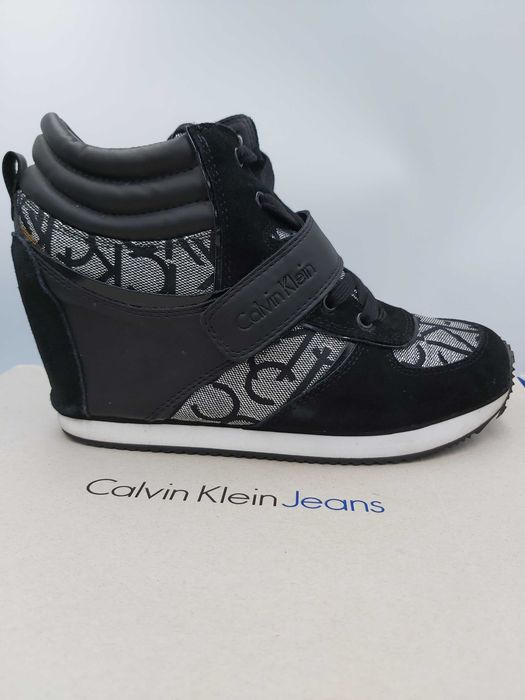 Sneakersy CALVIN KLEIN Srebrne botki rozmiar 39