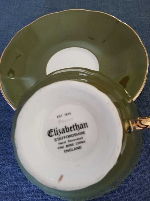 Peças de porcelana