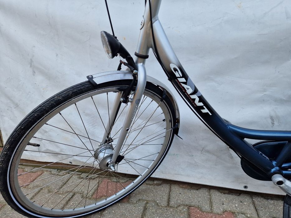 Rower damka Giant Metro 4 28 cali