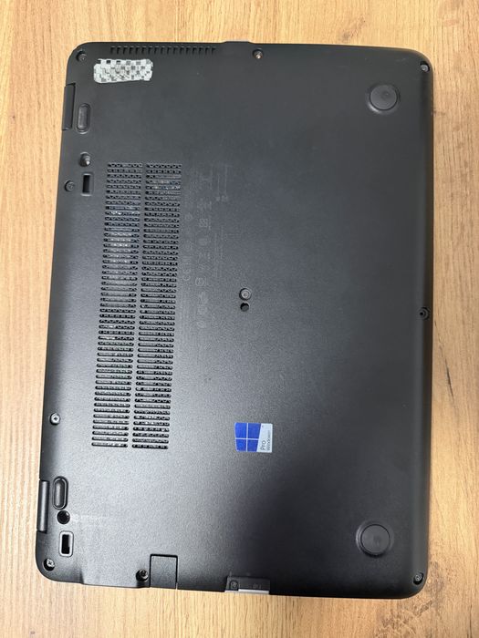 HP EliteBook 840 G3 i5 | 8GB RAM | SSD 256GB | Windows 11 Pro