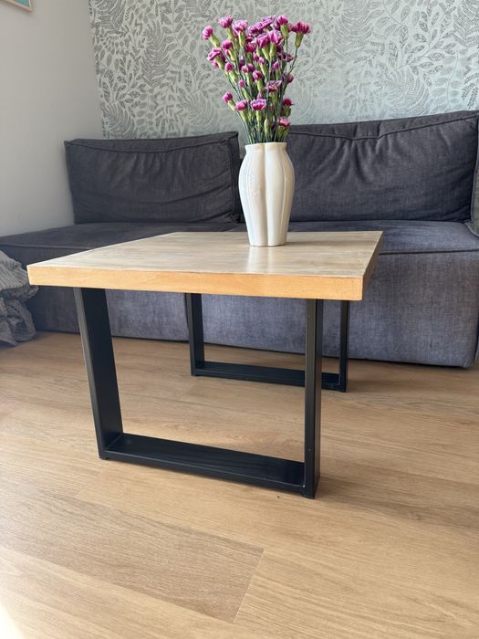 Stolik kawowy blat 66 na 66 wysokosc 46 cm