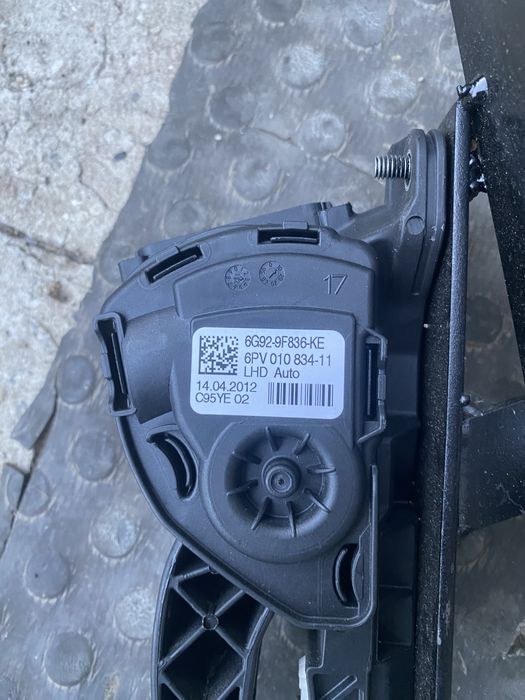 Педаль газу Hella Ford Volvo