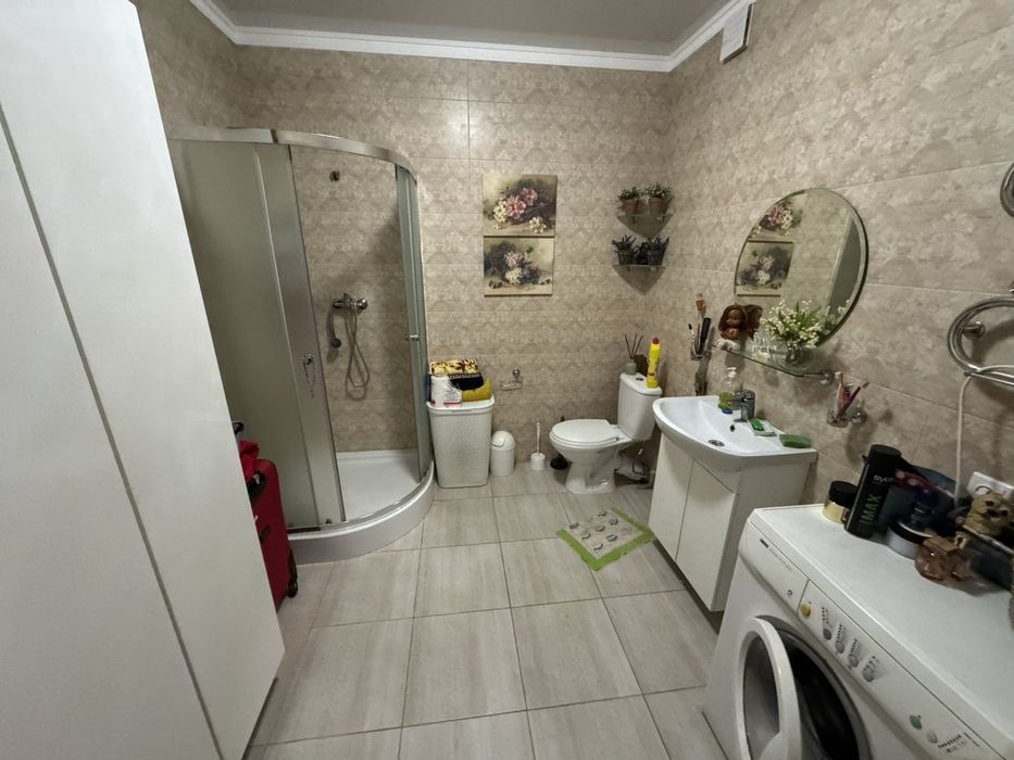Продается 1ком.крупногабаритная кв( ЖК.РИВЬЕРА).