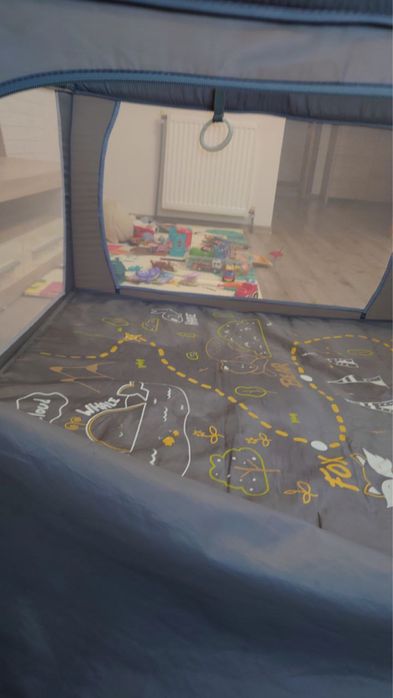 Продам дитячий манеж