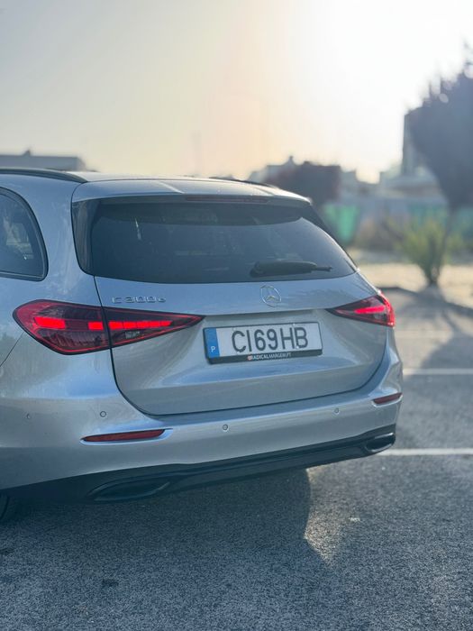 Mercedes Benz C300e avantgarde 2023