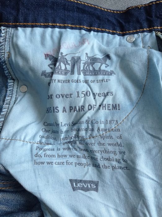 Oryginalne spodnie jeansowe Levi's Strauss 514 Straight nowe 1/3 ceny!